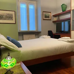 Cozy Flat Mins Walk To Navigli And Metro Porta Genova Apartment Milan