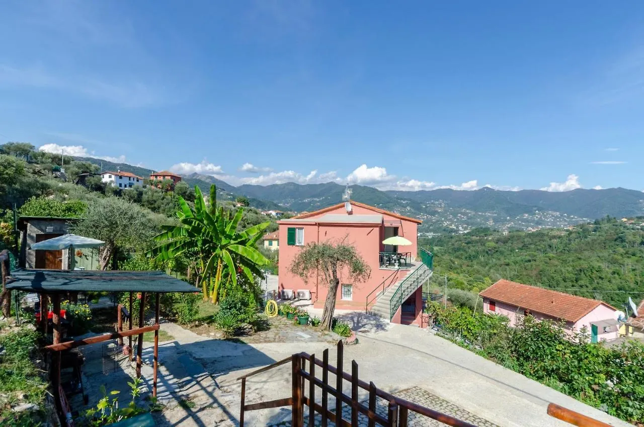 Alla Casa Rosa- Appartamento Nel Verde Con Posto Auto, Zona Tranquilla,Wifi Gratuito,Aria Condizionata Rapallo