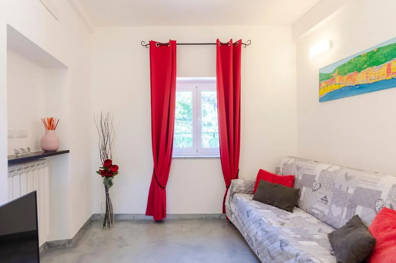 Alla Casa Rosa- Appartamento Nel Verde Con Posto Auto, Zona Tranquilla,Wifi Gratuito,Aria Condizionata Rapallo 0*,